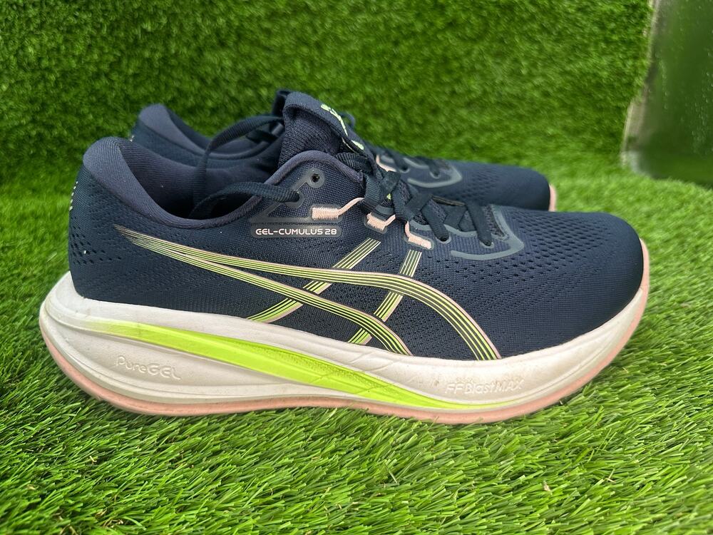 Asics Gel-Cumulus 28 1012B916 Athletic Sneaker Women's 10.5 Blue Mesh Running